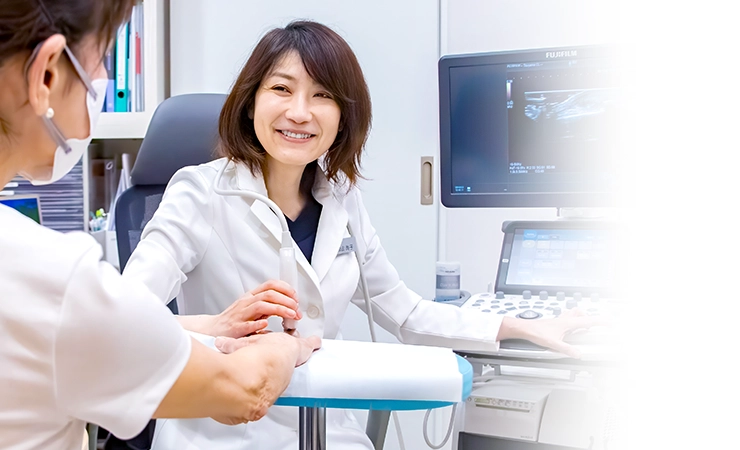 医師の診察風景イメージ